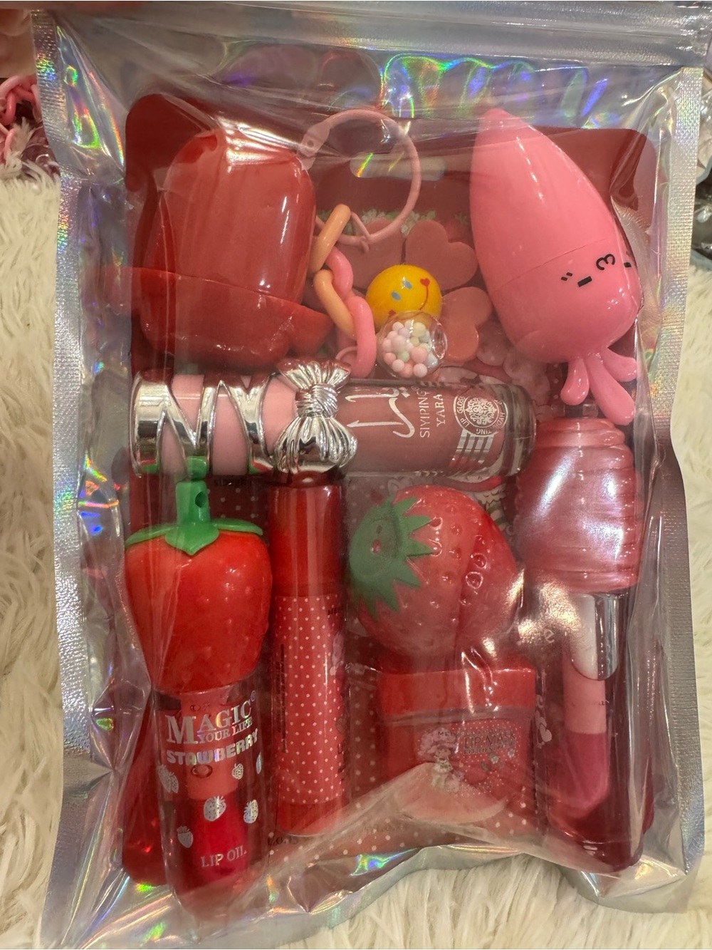 Red Lip Care & Cute Charm Set lip balm lip oil lip gloss face mask 9 pieces